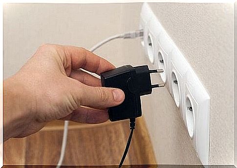 Electricity - 10 ways to save it