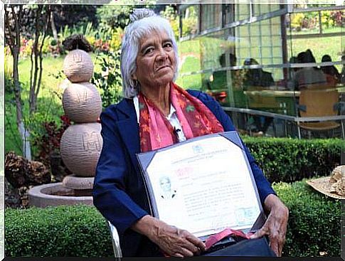 Maria Dolores Ballesteros, 80, graduated