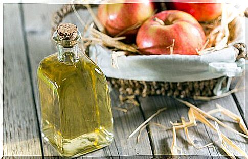 Apple vinegar