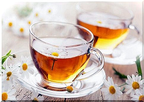 chamomile infusion in glasses