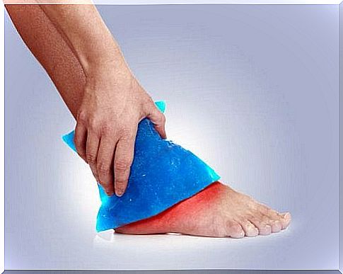 Ice compress - twisted ankle